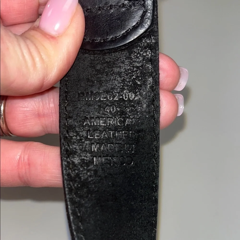 N/A classic black
